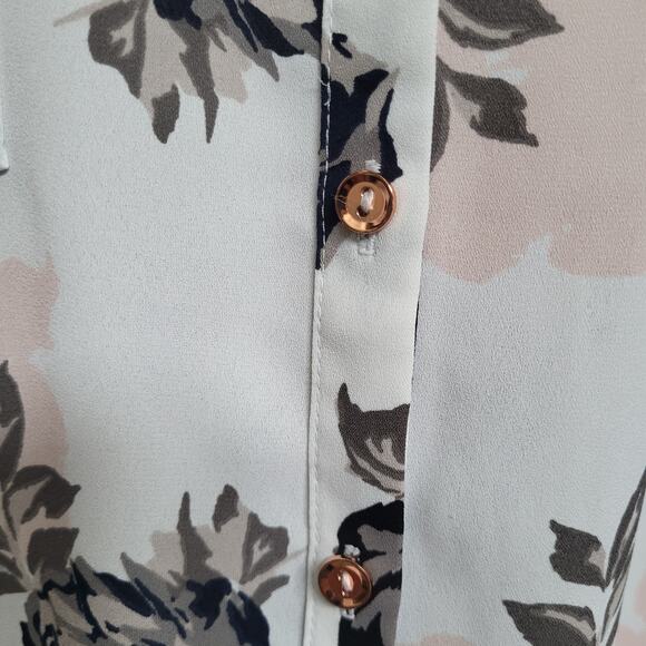 Candies Floral Blouse Womens Large V neck button up Long Sleeve Top - Picture 6 of 12